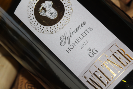 2021 HOHELEITE Sylvaner GG | in der Burgunderflasche